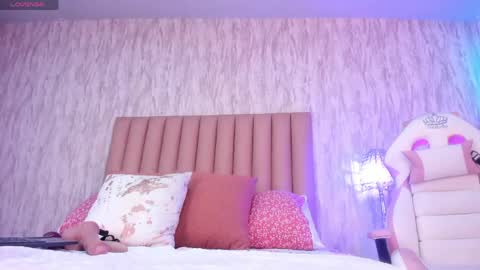 Emely Florence online show from May 5, 8:58 pm