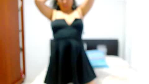 emely_sexx online show from February 6, 10:23 pm