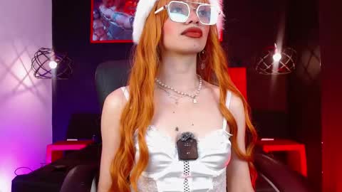 Danna online show from March 8, 5:33 am