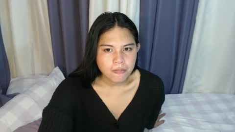 Chelle  dont forget to folloe me and thumps up online show from April 1, 6:03 am