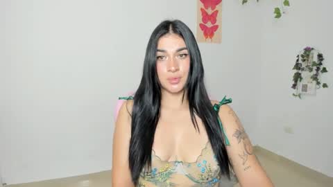 Emily  online show from April 3, 2:02 pm