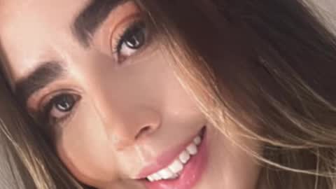 emi_royse online show from February 25, 1:42 am