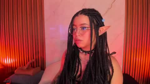   online show from March 12, 9:45 pm