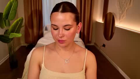 emilia_dream online show from June 19, 6:03 pm