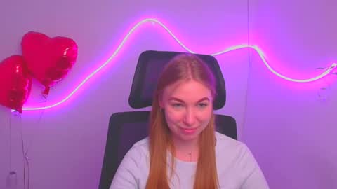 Emilia online show from March 12, 3:18 pm