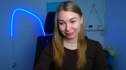 Emilia online show from February 15, 7:51 am