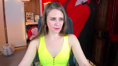 Emilia Bedy online show from November 19, 9:19 am