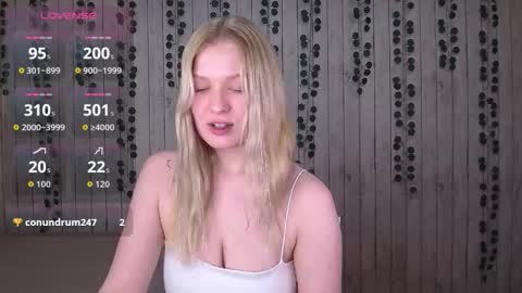 Amili online show from December 22, 3:52 pm