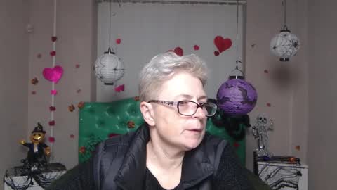 EmiliaGree online show from November 14, 7:16 pm