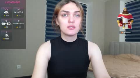 Emi online show from November 29, 9:11 pm