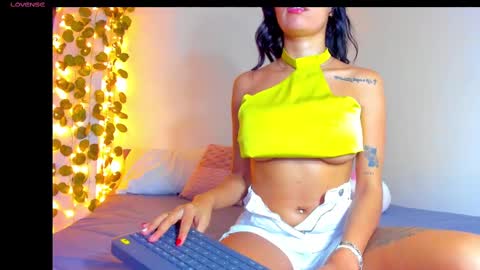 emilly online show from March 2, 6:16 am