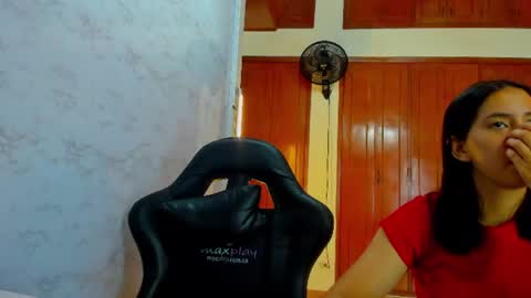 Emily and Soffy online show from June 19, 12:22 pm