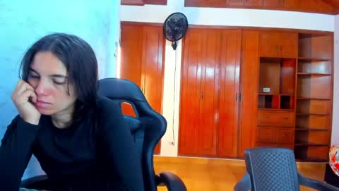 Emily and Soffy online show from April 24, 12:40 pm