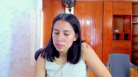 Emily and Soffy online show from May 11, 4:04 pm