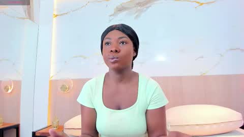 emily online show from December 19, 7:20 pm