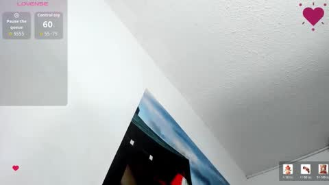 emily_collins1_ online show from March 15, 9:24 am