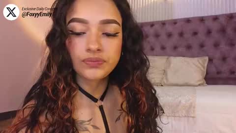 Snapshot of emily_foxyy chatting on October 4, 8:17 pm Emily online show from October 4, 8:17 pm