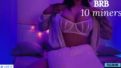 EMILY online show from May 26, 10:32 am
