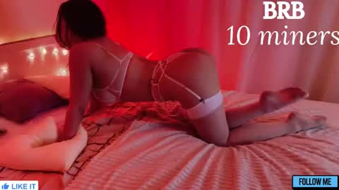 EMILY online show from February 5, 2:15 am