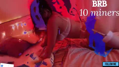 EMILY online show from November 19, 2:11 am