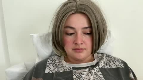 emily_morning_dew online show from June 15, 7:22 am
