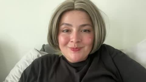 emily_morning_dew online show from June 7, 11:48 am