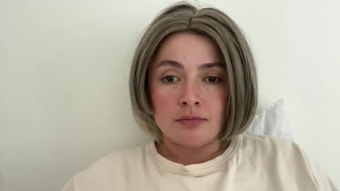 emily_morning_dew online show from June 9, 2:28 pm