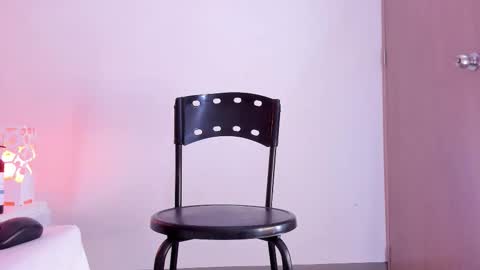 Emily online show from March 5, 9:46 pm