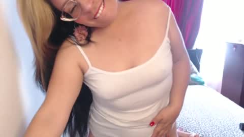 Emily online show from February 21, 6:04 pm