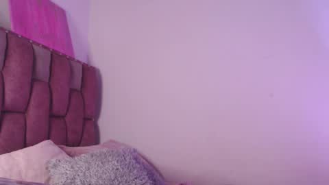 emily_w2 online show from May 31, 3:05 am