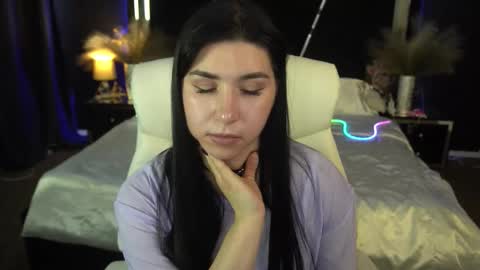 Emy online show from November 15, 12:18 pm