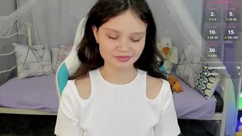 Emilyhaves online show from February 10, 9:34 am