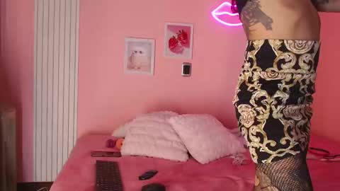 Emily online show from March 10, 4:17 am