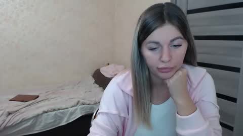 emilyfork online show from September 15, 3:57 pm