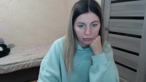 emilyfork online show from September 23, 5:07 pm