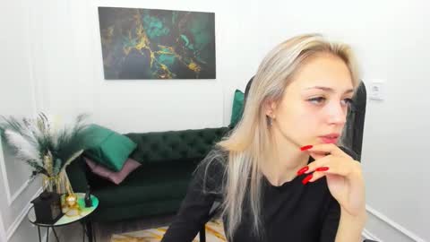 Emily online show from February 28, 7:51 pm