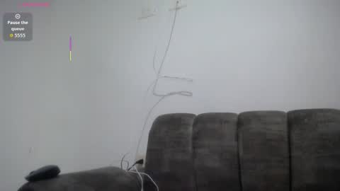 Emilyhines online show from March 29, 10:55 pm