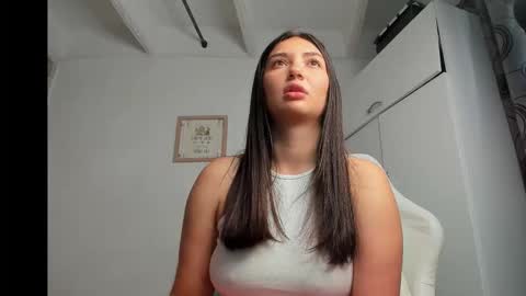 Emily Jang online show from December 4, 1:11 pm