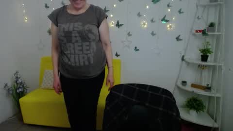 Emily online show from March 18, 6:36 pm