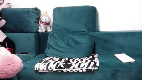 Emily online show from April 15, 7:16 pm