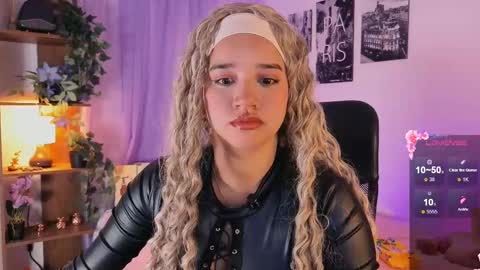 emilyrousex online show from September 30, 11:04 pm