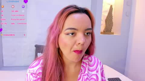 EMILY online show from February 28, 11:01 pm