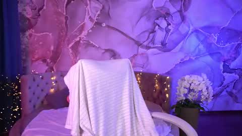 Snapshot of emilysunshines chatting on October 5, 12:57 pm  MY NAME IS Emily WELCOME EVERYONE I WILL BE HAPPY TO GIVE YOU WHAT YOU HAVE DREAMED OF FOR SO LONG online show from October 5, 12:57 pm