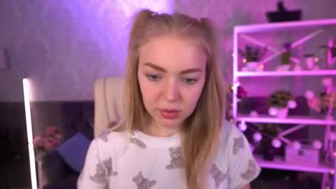 Snapshot of emilysunshines chatting on September 18, 6:50 am  MY NAME IS Emily WELCOME EVERYONE I WILL BE HAPPY TO GIVE YOU WHAT YOU HAVE DREAMED OF FOR SO LONG online show from September 18, 6:50 am