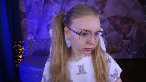 Snapshot of emilysunshines chatting on October 20, 6:51 am  MY NAME IS Emily WELCOME EVERYONE I WILL BE HAPPY TO GIVE YOU WHAT YOU HAVE DREAMED OF FOR SO LONG online show from October 20, 6:51 am