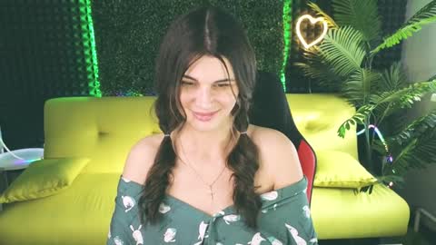 Emily online show from January 30, 7:39 am