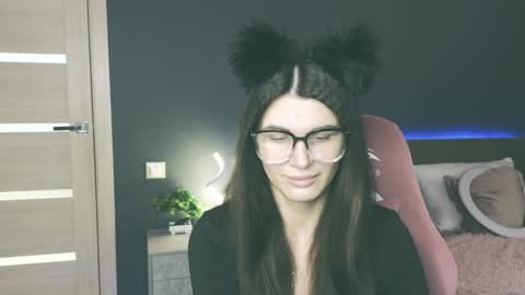 Emily online show from February 9, 1:55 am