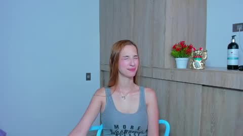 emilywilliiss online show from May 25, 4:02 pm