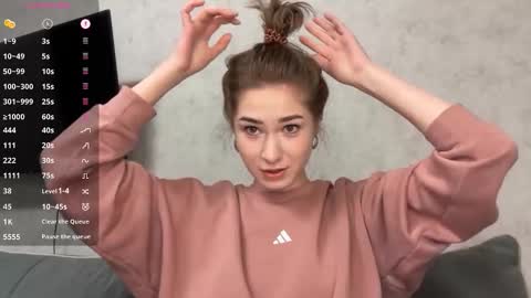 Nadya online show from November 17, 4:31 pm