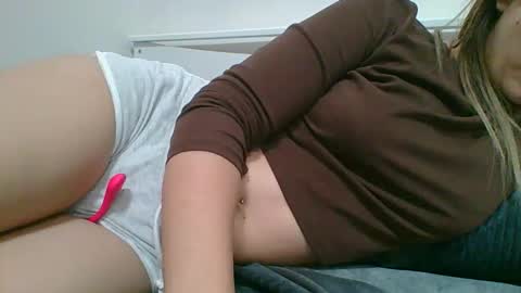 emma_991 online show from December 17, 12:01 pm